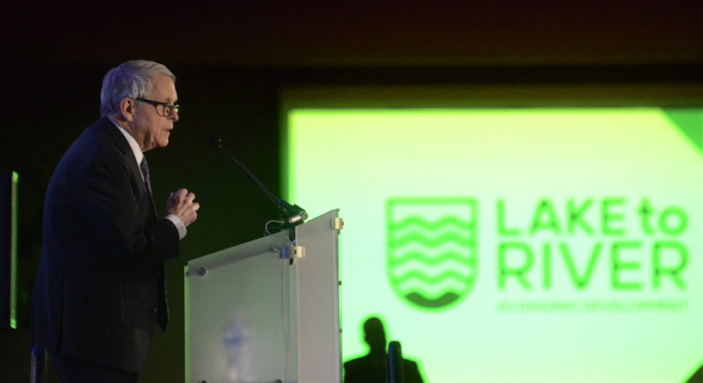Mike Dewine speaking to event attendees at a JobsOhio and Lake to River economic development event
